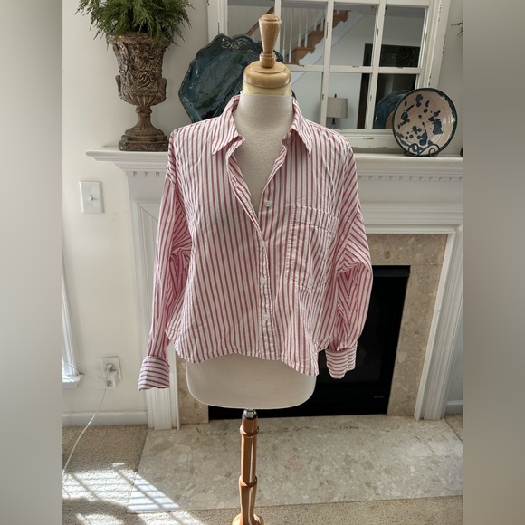 J. Crew E’tienne Cropped White & Red Striped Shirt - Picture 2 of 11